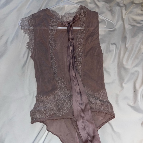 Free People Pink Lace Sleeveless Bodysuit - Picture 2 of 5